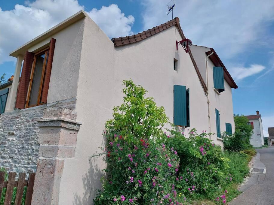 Magical Mellecey Villa Buitenkant foto